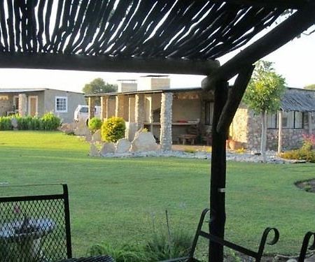 Eldorado Guest House & Camping Okaukuejo Zewnętrze zdjęcie